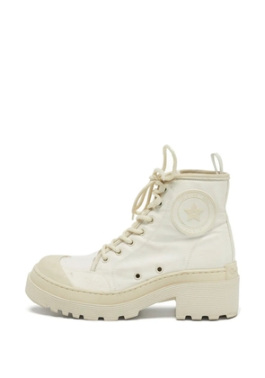 Christian Dior Pre-Owned lace-up canvas combat boots - Neutrals
