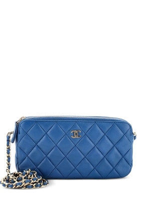 CHANEL Pre-Owned Double Zip with Chain Quilted Lambskin clutch bag - Blue