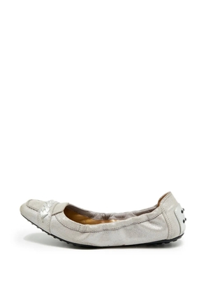 Tod's Vintage suede ballet flats - Silver