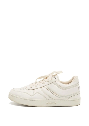 Celine Pre-Owned lace-up round-toe sneakers - White