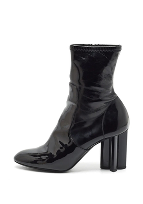 Louis Vuitton Pre-Owned Silhouette ankle boots - Black