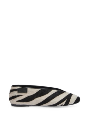 Moschino zebra-print ballet flats - Neutrals
