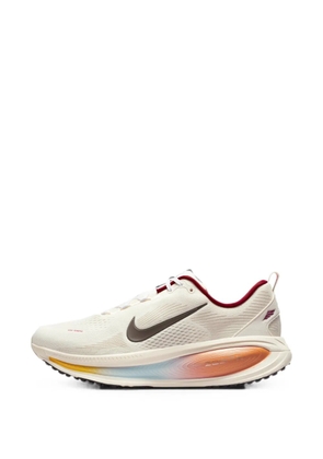 Nike Vomero 18 sneakers - Neutrals
