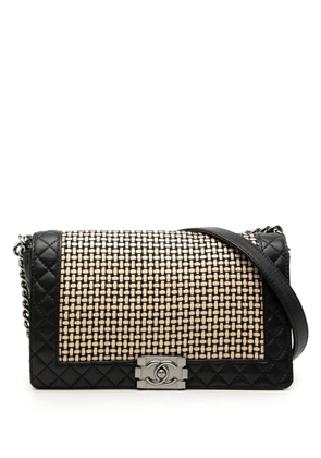CHANEL Pre-Owned 2014 Medium Woven Calfskin Boy Reverso Flap shoulder bag - Black