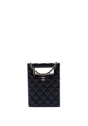 CHANEL Pre-Owned 2021-2026 Quilted Caviar Chain Around Cut Out Evening Box Bag satchel - Black