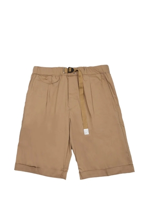 White Sand belted pleated shorts - Neutrals