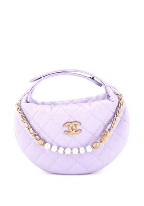 CHANEL Pre-Owned Single Pearl Chain Pouch Quilted Caviar hobo bag - Purple
