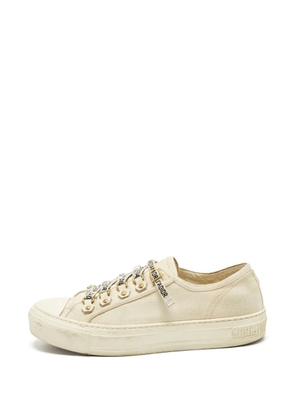 Christian Dior Pre-Owned Walk'n'Dior canvas low-top sneakers - White