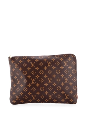 Louis Vuitton Pre-Owned Etui Voyage Pouch Monogram Canvas MM clutch bag - Brown