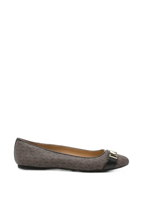 Michael Kors logo-plaque ballet flats - Brown