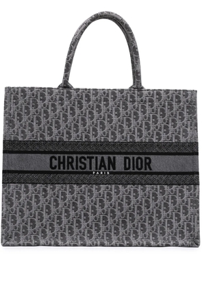 Christian Dior Pre-Owned 2025 Large Oblique Embroidered Denim Book tote bag - Grey