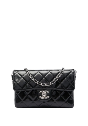 CHANEL Pre-Owned 2013-2014 CC Quilted Patent Flap crossbody bag - Black