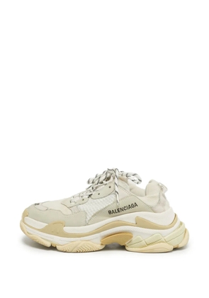 Balenciaga Pre-Owned Triple S sneakers - Neutrals