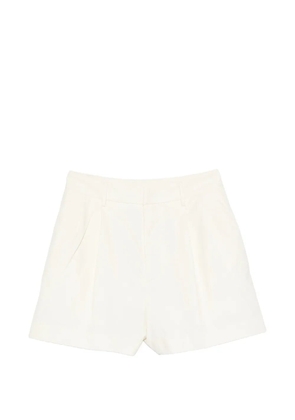 Fabiana Filippi pleated-detail shorts - White