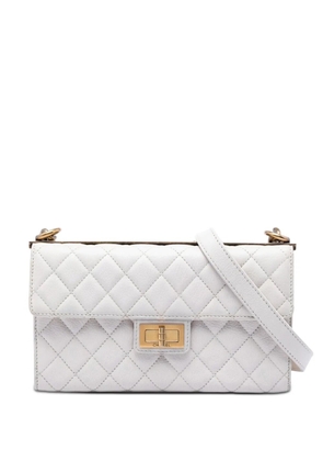 CHANEL Pre-Owned 2012-2013 Medium Quilted Goatskin Reissue 2.55 Rita Flap crossbody bag - White