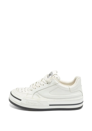 Christian Dior Pre-Owned D-Freeway sneakers - White