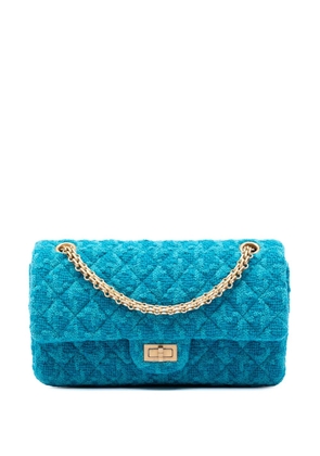 CHANEL Pre-Owned 2019 Quilted Tweed Reissue 2.55 Double Flap 225 shoulder bag - Blue
