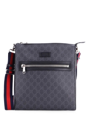 Gucci Pre-Owned Web Strap Front Zip Messenger Bag GG Coated Canvas Medium crossbody bag - Black