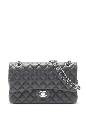 CHANEL Pre-Owned 2016-2017 Matelassé flap shoulder bag - Black