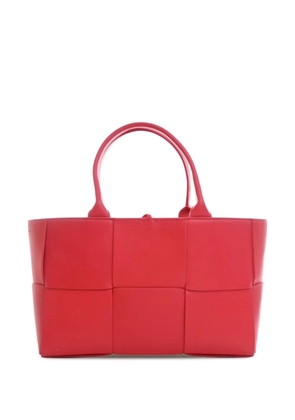 Bottega Veneta Pre-Owned 2021-2022 Medium Nappa Maxi Intrecciato Arco tote bag - Red