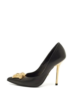 Versace Pre-Owned Medusa leather pumps - Black