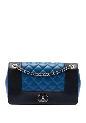 CHANEL Pre-Owned 2016-2017 Medium Bicolor Lambskin Mademoiselle Double Flap shoulder bag - Blue
