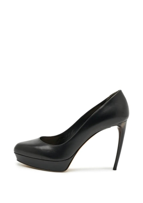 Alexander McQueen Pre-Owned Horn platform pumps - Black