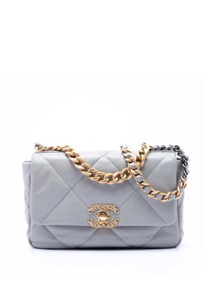 CHANEL Pre-Owned 2019 Medium Lambskin 19 Flap satchel - Grey