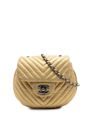 CHANEL Pre-Owned 2014-2015 CC Chevron Metallic Aged Calfskin Bubble Flap crossbody bag - Gold