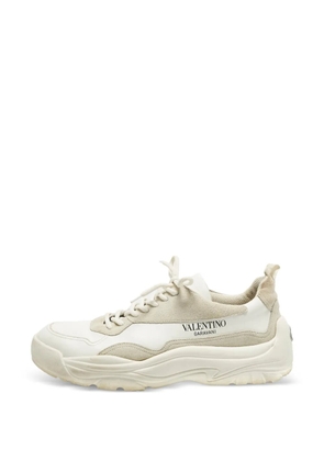 Valentino Garavani Pre-Owned Gumboy leather sneakers - White