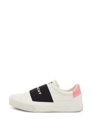 Givenchy Pre-Owned Urban Street logo-band leather sneakers - White
