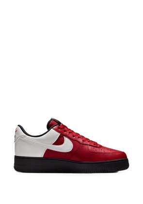 Nike Air Force 1 Low '07 LV8 sneakers - Red