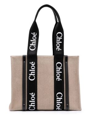 Chloé Pre-Owned 2022 Medium Canvas Woody tote bag - Neutrals