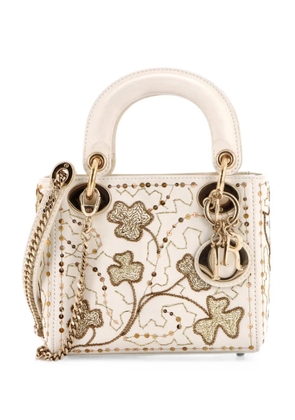 Christian Dior Pre-Owned Lady Dior Chain Bag Embroidered Calfskin Mini satchel - Multicolour
