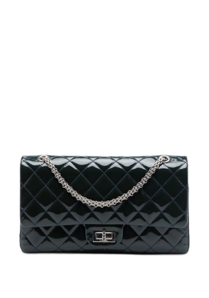 CHANEL Pre-Owned 2009-2010 Quilted Patent Reissue 2.55 Double Flap 227 shoulder bag - Blue