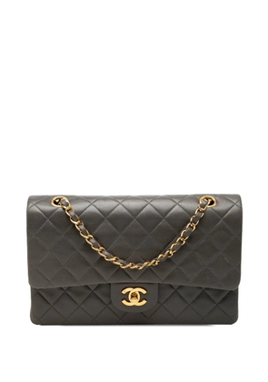 CHANEL Pre-Owned 1991-1994 Medium Classic Lambskin Double Flap shoulder bag - Grey