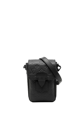 Louis Vuitton Pre-Owned 2021-2026 Monogram Taurillon Vertical Trunk Wearable Wallet crossbody bag - Black