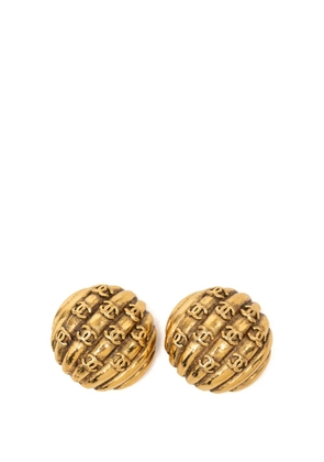 CHANEL Pre-Owned 1980-1990 CC Gold Plated Shell Clip On Earrings costume earrings