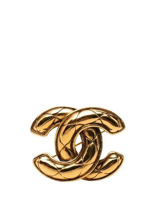 CHANEL Pre-Owned 1980-1990 CC Gold Plated Quilted Brooch costume brooch