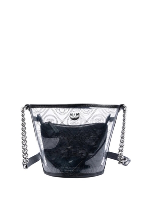 CHANEL Pre-Owned 2018 Small PVC and Crumpled Calfskin Camellia Coco bucket bag - Black