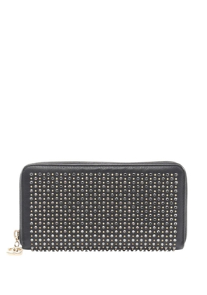 CHANEL Pre-Owned 2016-2017 Studded Calfskin Zip Around Wallet long wallets - Black