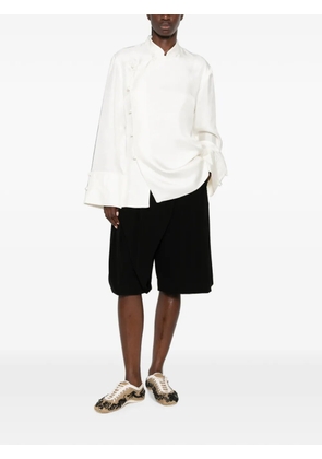 Róhe frog-fastening wide-cuff blouse - Neutrals