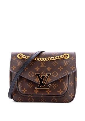 Louis Vuitton Pre-Owned Passy Handbag Monogram Canvas crossbody bag - Brown