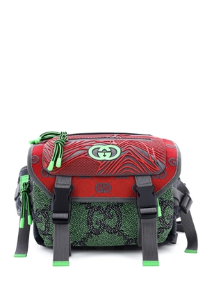 Gucci Pre-Owned Buckle Flap Chest Strap GG Fabric with Rubber backpack - Red