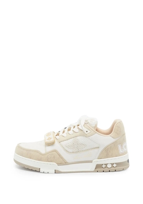 Louis Vuitton Pre-Owned LV Trainer Monogram sneakers - Neutrals