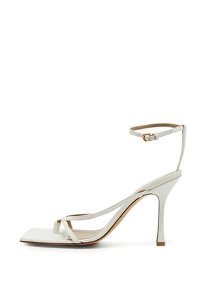 Bottega Veneta Pre-Owned square-toe sandals - White
