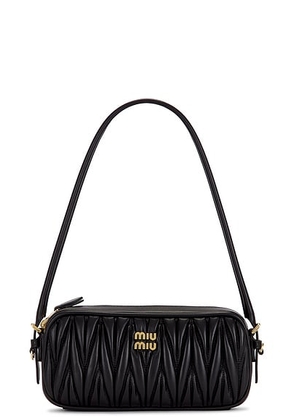 Miu Miu Matelasse Shoulder Bag in Nero - Black. Size all.
