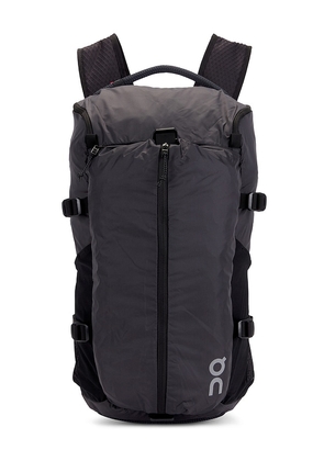 On Speed Pack 18L Lite in Black.