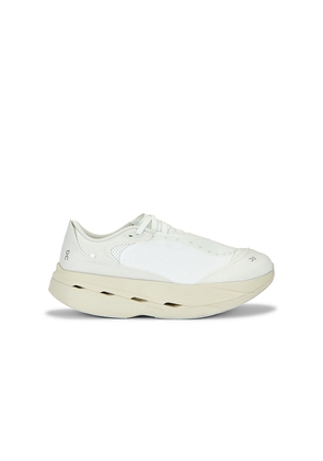 On x Paf Cloudboom Next Paf in White. Size 7. Also in 7.5, 8, 8.5, 9, 9.5, 10, 10.5, 11, 11.5, 12, 13.
