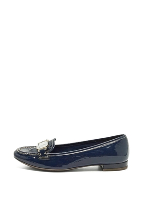 Prada Pre-Owned crystal-embellished bow loafers - Blue
